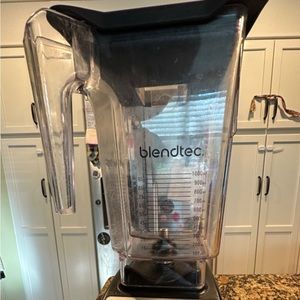 Blendtec blender Wild side
